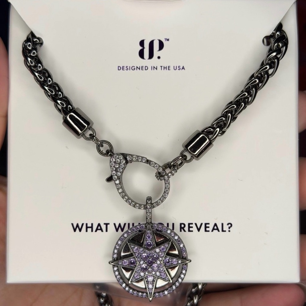 Elegant Women's Silver and Purple Star Pendant Necklace